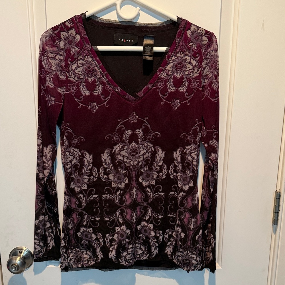 Axcess Plum Floral V-Neck Long Sleeve Top